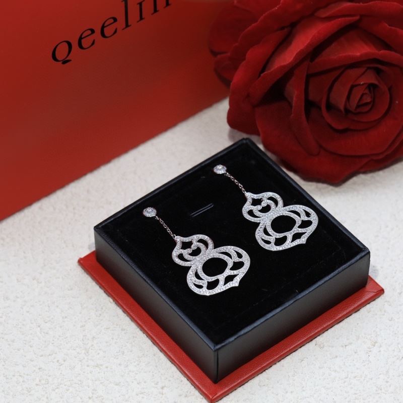 Qeelin Earrings